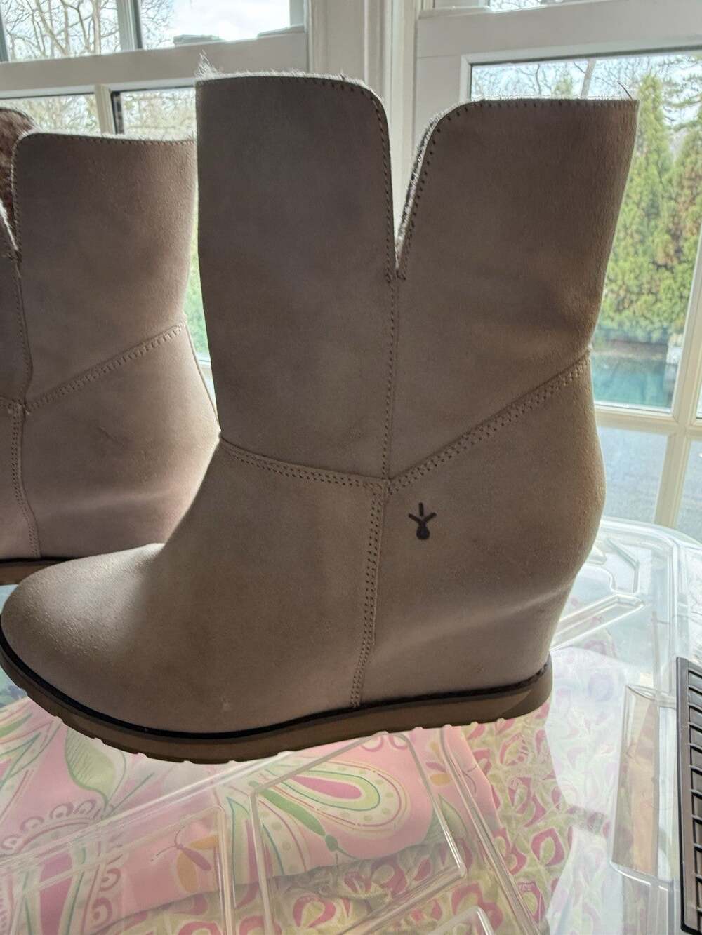Emu Australia (Ugg) Emerald Tan Grey Suede Wedge Merino Wool Lined Ankle Boots 9